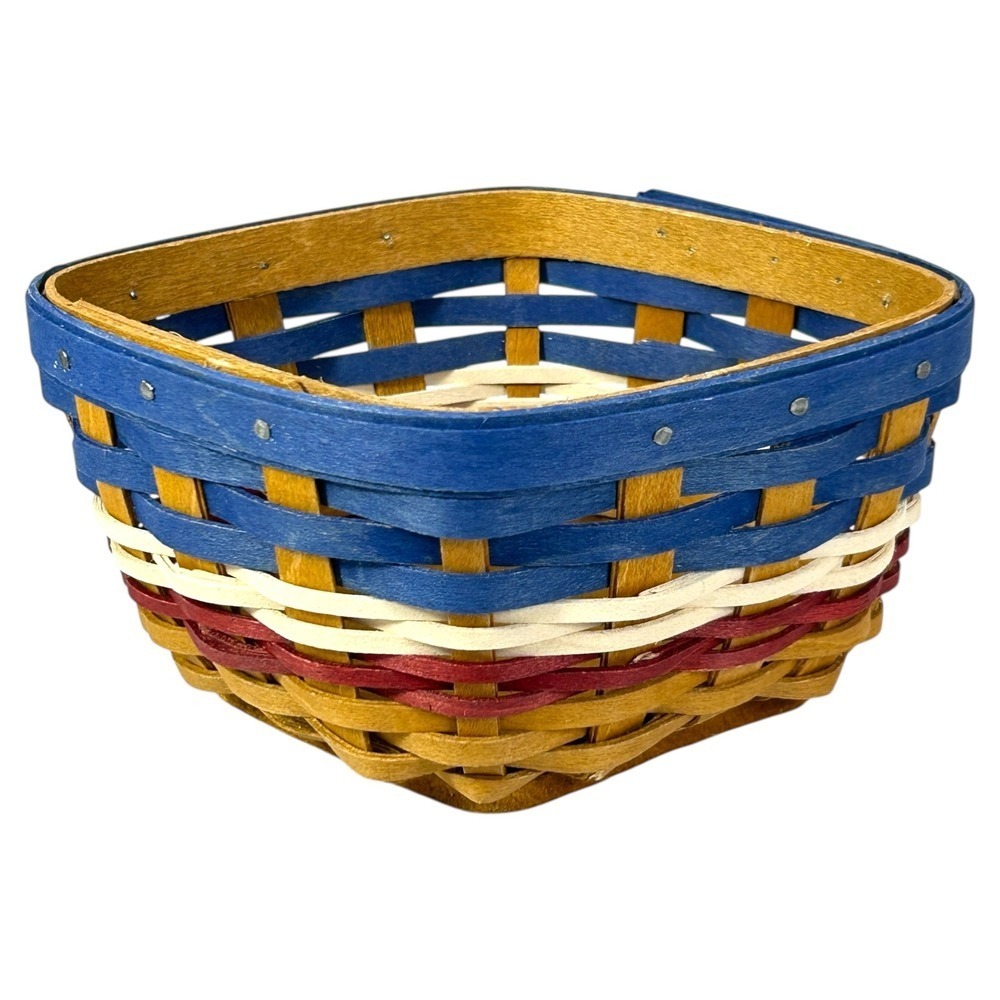 Longaberger American Celebrations SMALL WAVE Basket 2010 USA - Picture 1 of 9